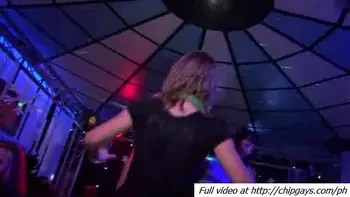 Groupsex hardcore party in club