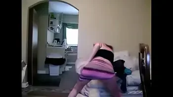 Am i pretty or not? Please watch my dance