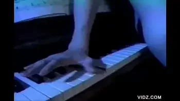 From Japan With Love23 scene2  Vidz.com gal3min.