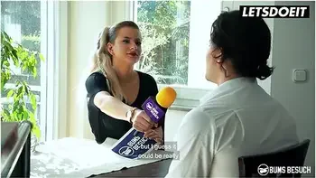 - Busty Cougar Sexy Susi Surprise Her Fan With A Hardcore Sex Session