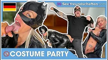Super Cringe: Wannabe Batman Fucks Catwoman: Harleen Van Hynten (from Germany