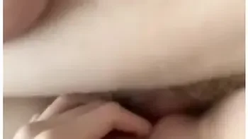 Guy Pulls Tampon Out Of Girl And Then Fucks Her