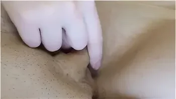 The Best Way Of Masturbation: Rubing Cock On Pussy