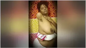 Stump Lovers Closeup