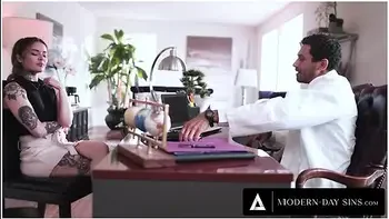 MODERN-DAY SINS - Fertility Doctor IMPREGNATES Desperate Client Vanessa Vega Himself!