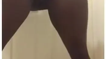 Big Booty teen 18+ Twerking And Spreading Ass
