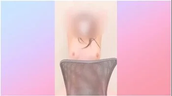 育乳日記 ８吸引器と玩具てチクニー腰へこへこしなからイキ狂い