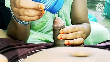 Indian Mom Hot Sex with Hindi Dirty Talk - Stepmom Fucked Hard by Young Guy