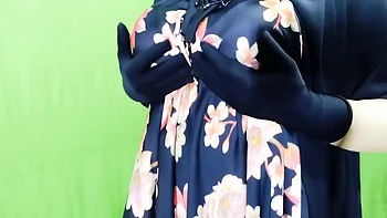 Indian Beautiful Village Housewife Having Sex In The Room - Clear Hindi Audio