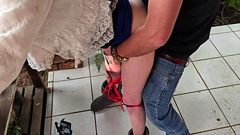 My Friend Sharing His Wife For A Quick Outdoor Fuck,sharing Cum In Her Pussy