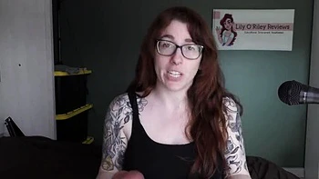 Lily O'riley Tries Realistic Titan Xlong Dildo - Redhead MILF Solo Review