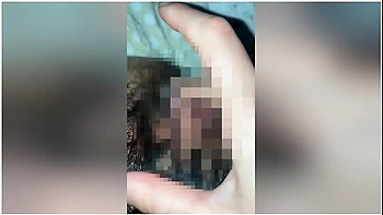 Volohatii І Puhkii Yaponskii Lubitel Tihenko Masturbue Pіzno Vvecherі. Spravzhnya [domashnya]