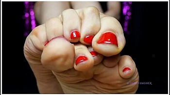 Sweat Small Feet Goddess Worship Sweet Lucifer Italiana Mistress Red Toenail Polish Femdom