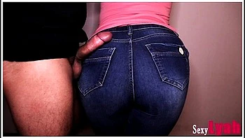 Grinding And Cumming On Big Ass Girl In Jeans