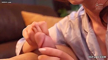 My Stepsister-in-law Allowed Me To Insert It With A Promise Of Only 3 Centimeters At The Tip, But It Was So Compatible That I Couldnt Get Out Of My Cock And Cummed It As It Was. Natsume Saiharu