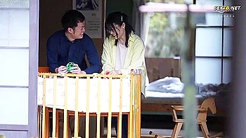 (rm) Under This Snowy, Cold Sky... I Couldnt See The Exhibitionist Wife And Invited Her Into My House - Yuna Shiina