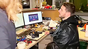 French Pegging - Femdom : Le Garage Des Dominatrices