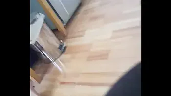 camara espia a sobrina sin calzon