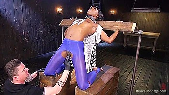 Ana Foxxx - Tear Her Apart