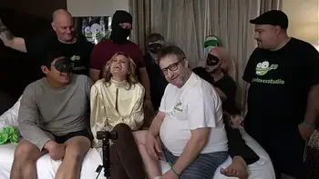 MRS DAWSON BEFORE HER GANGBANG GOING OVER WHAT THE GUYS ARE ALLOWED TO DO