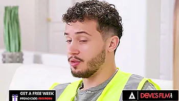 Teen 18+ Lesbian Wants To Feel A Creampie Once In A Life