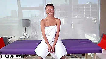 Stepmom Raven Redmond Gets Massage With Happy Ending