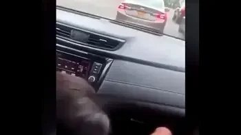 Sucking dick in traffic