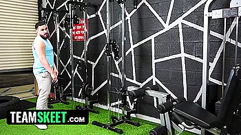 Mila Milkshake Loves Stretching Her Curvy Body And Shaking Her Luscious Ass At The Gym