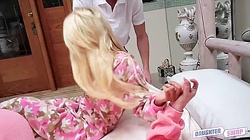 The Sleepover Switch-up With Valentina Paradis, Eric John And Jenna Reid