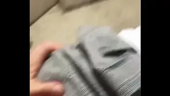 Chava Colegiala Tiene el ANO bien Apretado! Se Logra COGER a Linda Estudiante MEXICANA por el CULO Mientras Ella Hace LIMPIEZA Cuando Están Solos en la CASA, Tiene el ANO Bien APRETADO y se VIENE Adentro de ELLA! (Primera Parte)