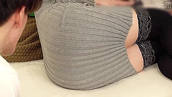 [huntb-140] Troublesome Stepsister Is Always Walking Around In Nothing But A Terrible Jersey, But Shes Hot And Mature In This Perfect Knit Dress! Now Her Sexy Body And Figure Just Looks Way Too Good!? 10