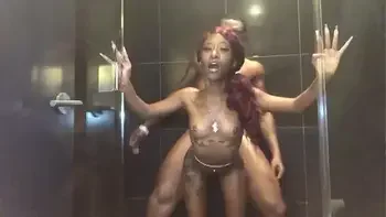 Rome major gives Mini stallion Major dick