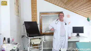 Nice wet mature pussy examined by freaky doctor