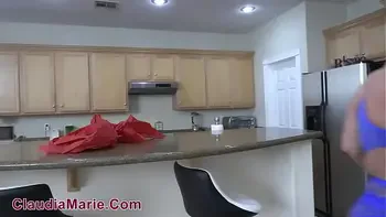 Claudia Marie VS Sofie Marie