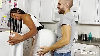 Creampie and cheating on wife with Halle Hayes