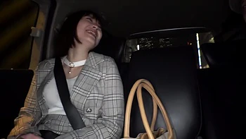 0010908_パイズリ 四つん這い 口淫などが含まれている