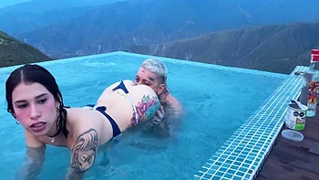 Tinder Date Ends In Outdoor Sex With Chicamocha Cannon In The Background