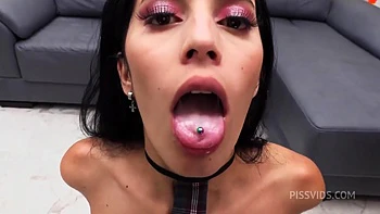 Helen Star Is Addicted To Big Cocks. Big Gape.