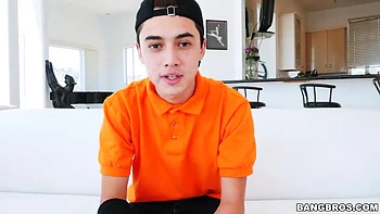 Aaliyah Appreciates El Caballo Loco