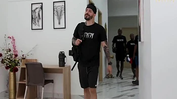 Does Anal Dp In Gang With Hannah Jones, Mike Zander And David Bander