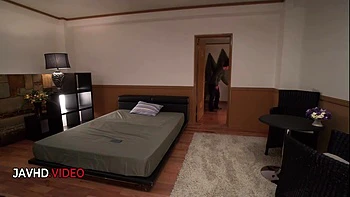 Japanese office seductress masters oral pleasure