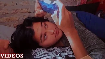 Best Friend Alison Gonzalez Blowjob Game - Latina Teen Sucks Cock While Playing Free Fire