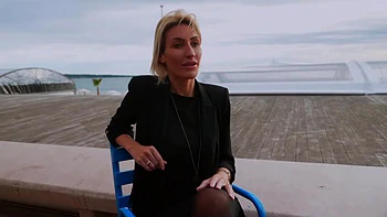 Jessie, 35, farmer in Dole (39)! - Jacquie et Michel TV