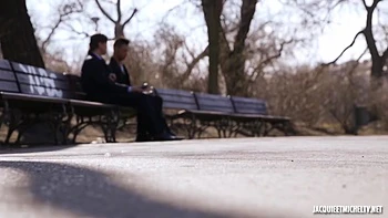 The superb Laeti is particularly well surrounded… - Jacquie et Michel TV