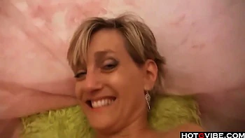 Sugarphoenix Loudly Stroking Her Pussy