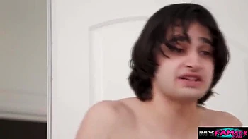 Elias Cash - Slut Teen 18+ Stepcousin Let Me Fuck Her Wet Pussy