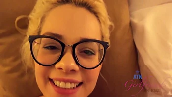 Halle Von, Elsa Jean And Jillian Janson - Virtual Vacation