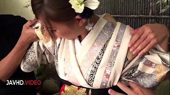 Passionate Aoi Mizunos Jav Outdoor Blow Job Shows Her Unique Skills