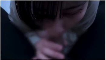 Girl With Short Hair Ejaculates A Lot In Her Mouth