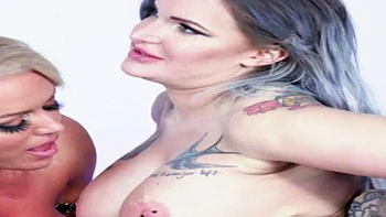 2 Milfs Fuck: Blowjob, Doggy  Cowgirl Porn